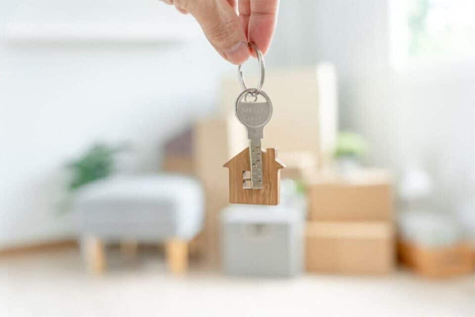 , Immobilier : combien faut-il gagner pour acheter un appartement de 80m² en Sarthe