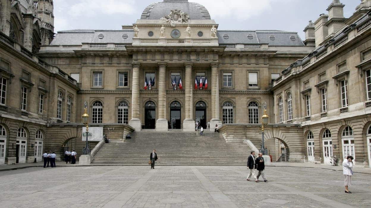, La préfète de la région Centre-Val-de-Loire sera jugée pour prise illégale d&rsquo;intérêts