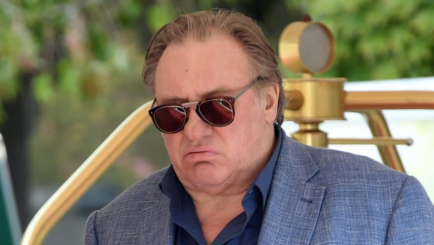 , Affaire Depardieu : l&rsquo;acteur mis en examen pour viols et agressions sexuelles vivrait « cloîtré » dans la villa d&rsquo;un ami en Belgique