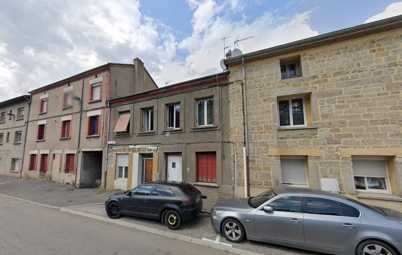 , Immobilier dans la Loire : des logements à vendre aux enchères dès 60 000 euros